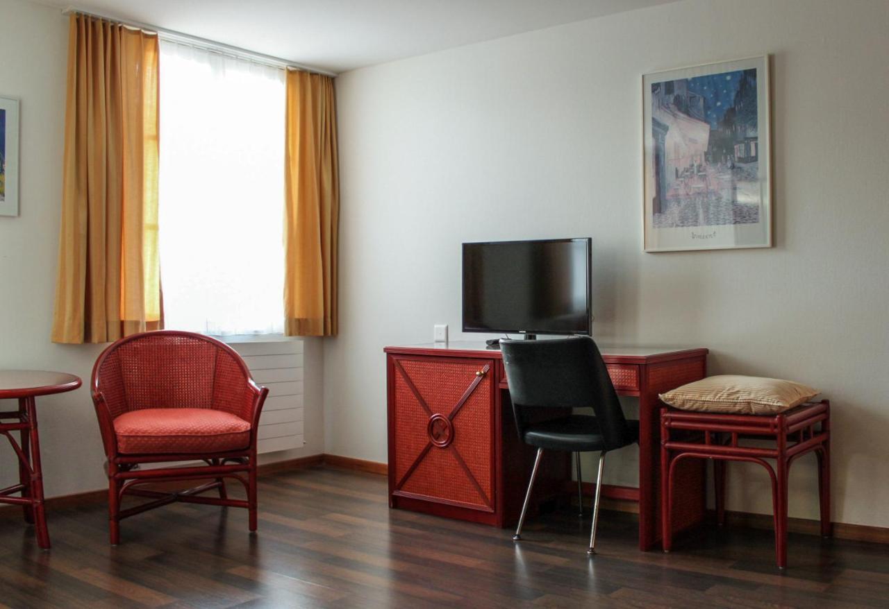 Hotel Adler Schupfheim エクステリア 写真