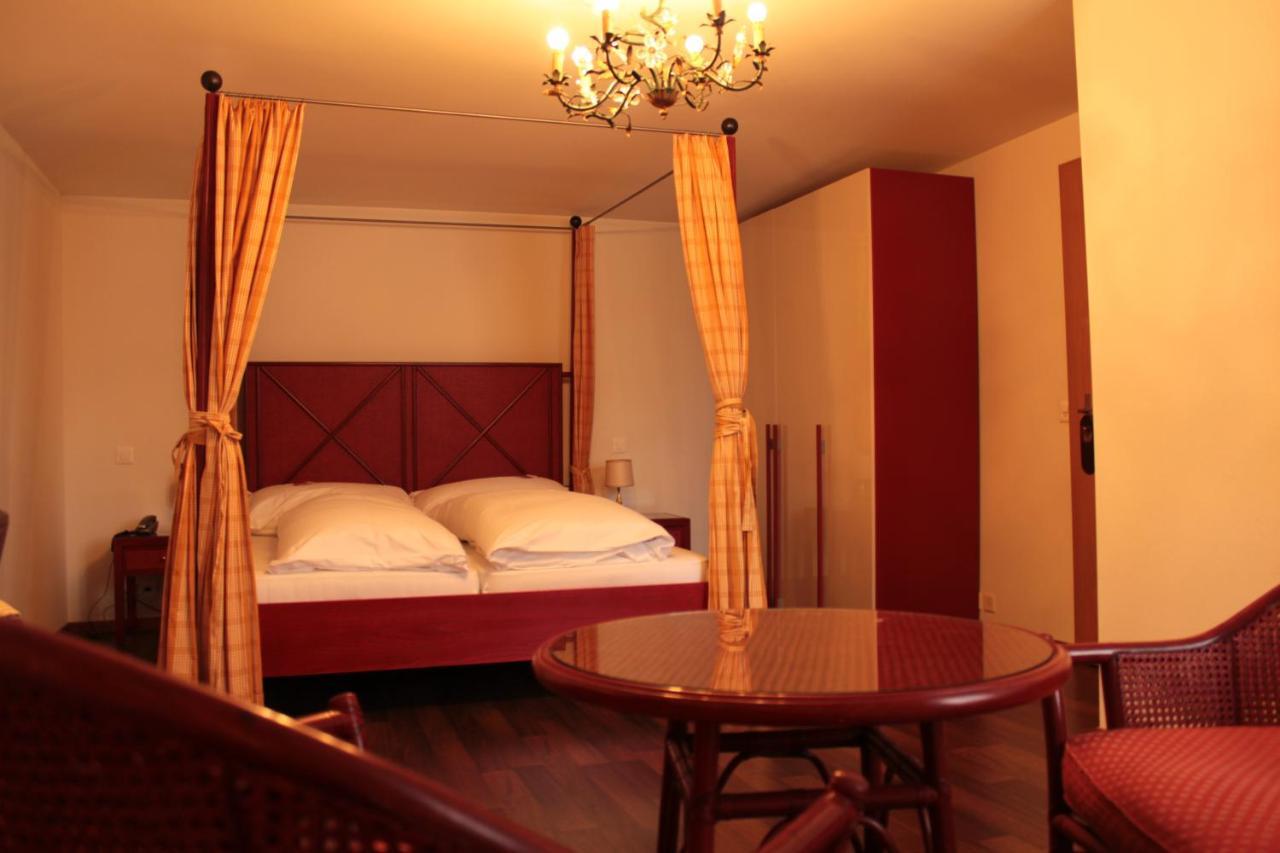 Hotel Adler Schupfheim エクステリア 写真