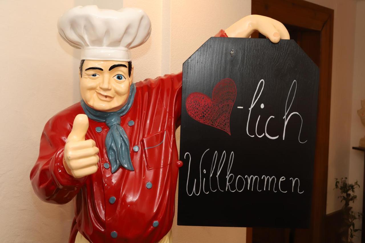 Hotel Adler Schupfheim エクステリア 写真